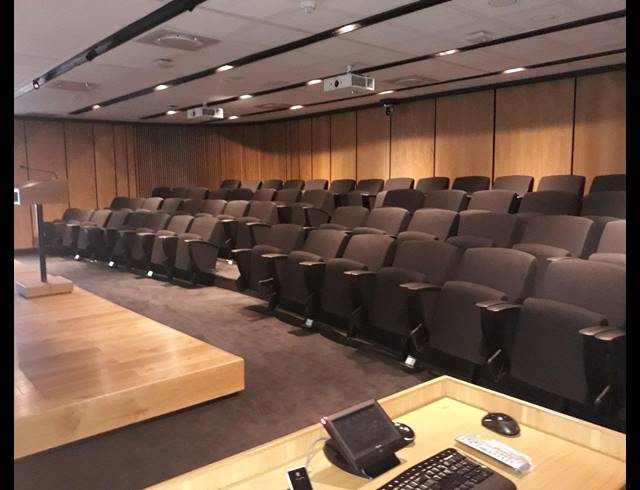 5,591M² OFFICE FOR SALE IN DIE WILGERS